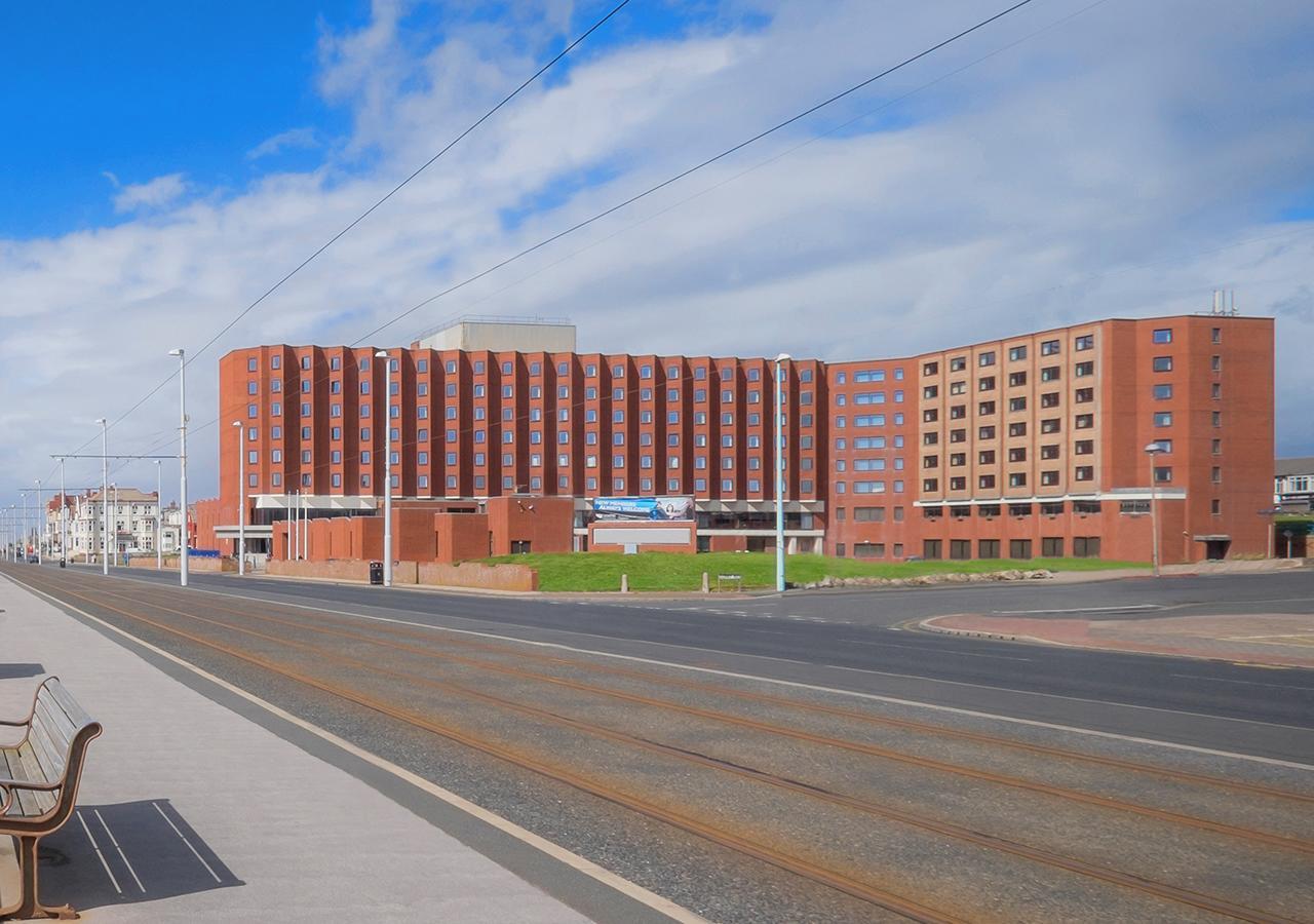Grand Hotel Блекпул Екстер'єр фото The hotel in 2017